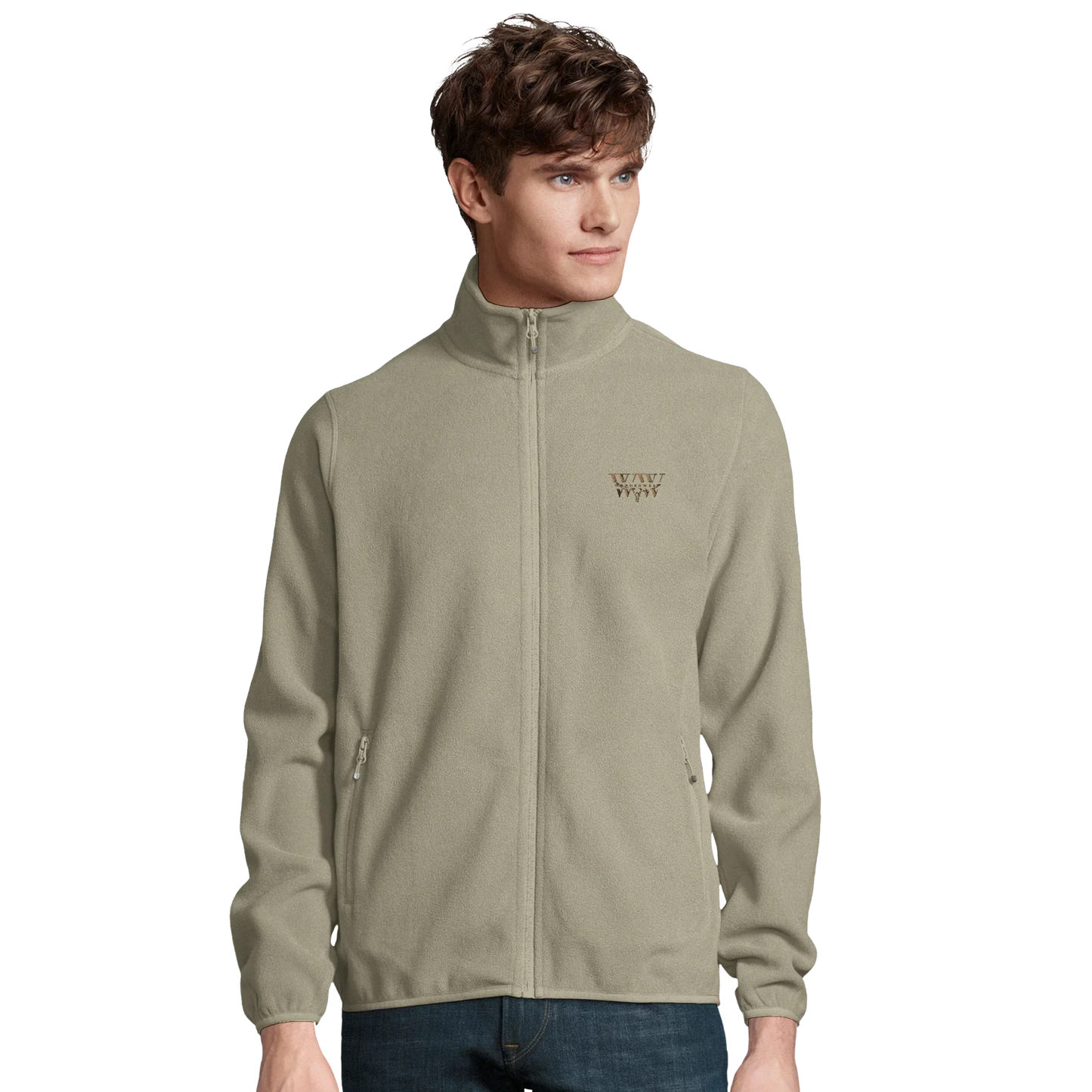 The WanderWest Saddleback Fleece Rope for sustainable warmth and soft comfort. Perfect for outdoor adventures, recycled polyester fleece, and stylishly embroidered.