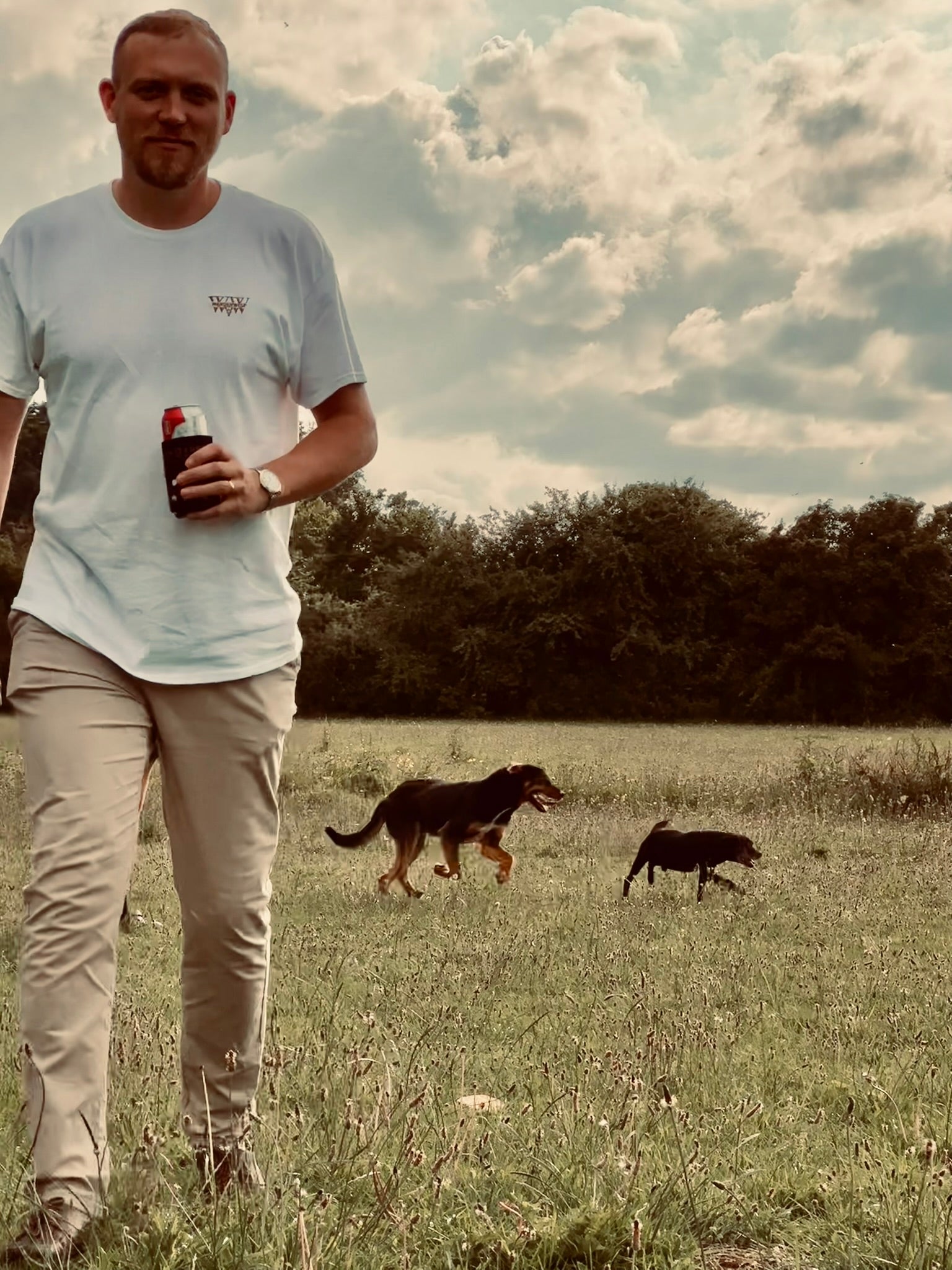 Discover the WanderWest Prairie Tee – White, crafted from 100% cotton for daily comfort and style. Perfect for layering or casual wear, made just for you on demand.
