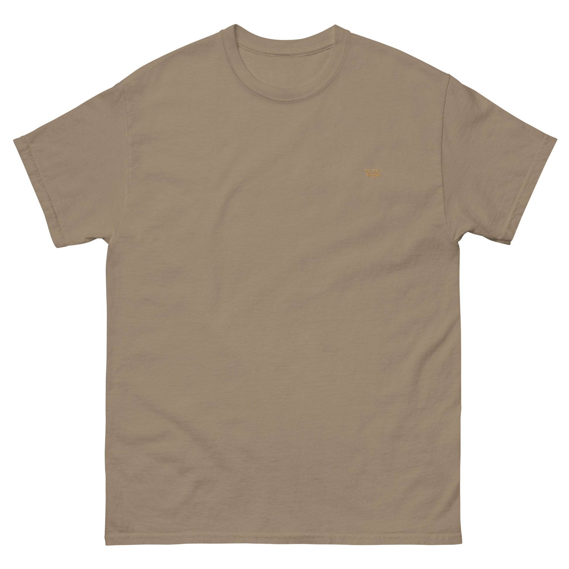 The WanderWest Savannah Dust Tee for a relaxed country style with embroidered logo, made from 100% cotton for comfortable, everyday wear. Perfect for casual outings.