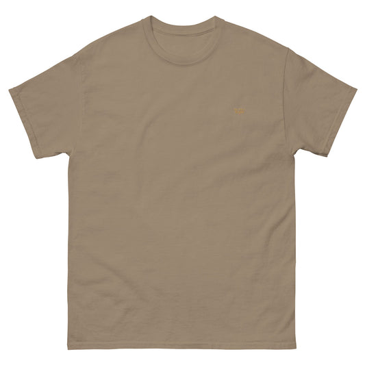 The WanderWest Savannah Dust Tee for a relaxed country style with embroidered logo, made from 100% cotton for comfortable, everyday wear. Perfect for casual outings.